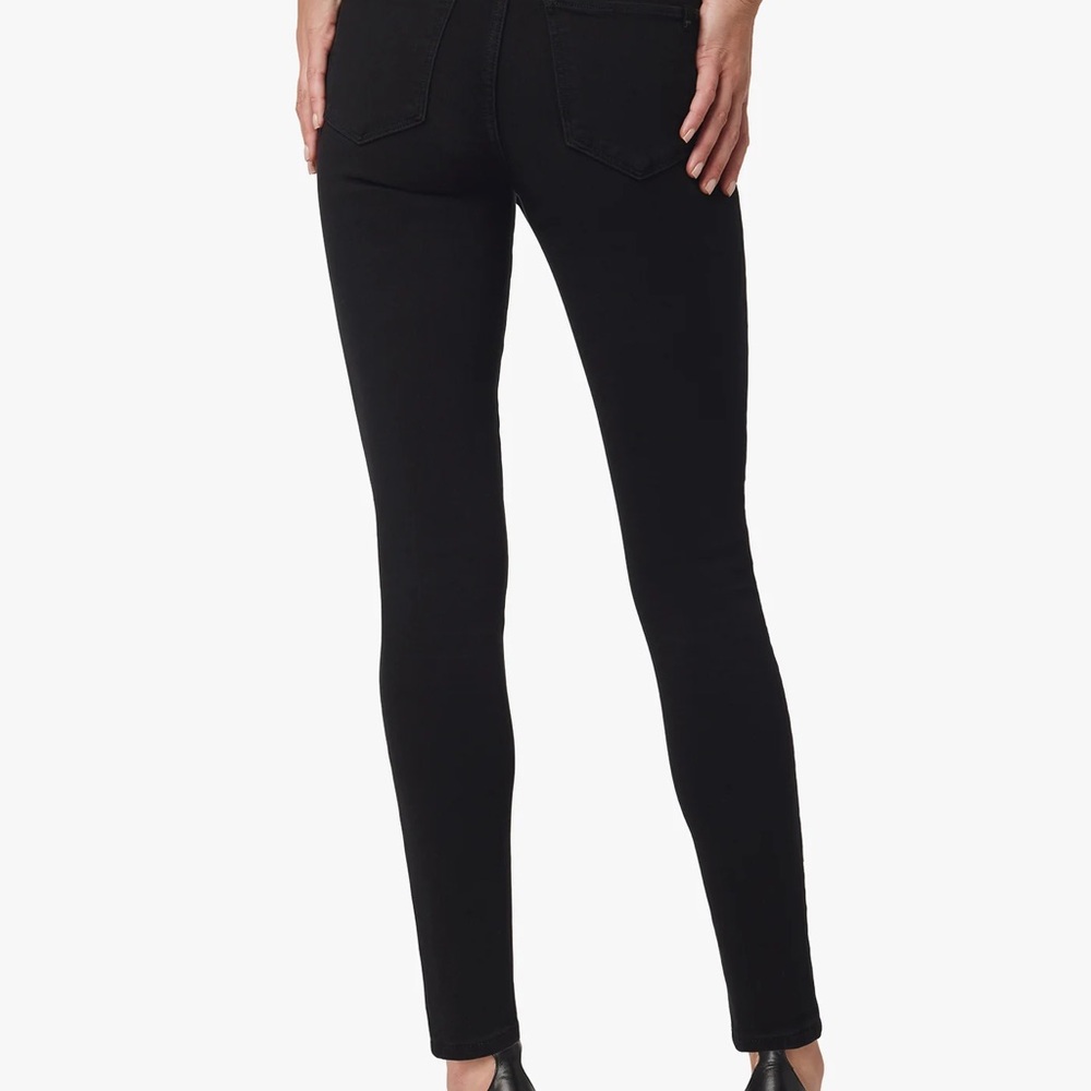 Joe’s Women's The Charlie Black Rinse High Rise Skinny Jeans